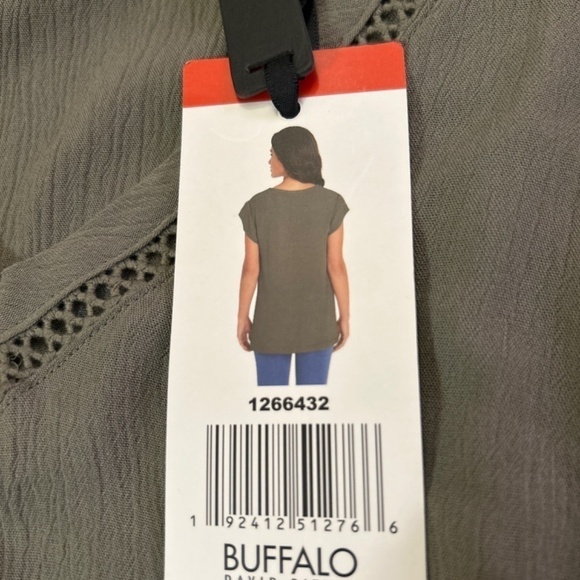 BUFFALO David Bitton Blouse size Medium - Picture 8 of 8